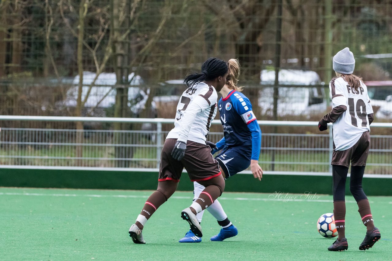 Bild 101 - wBJ VfL Pinneberg - St. Pauli : Ergebnis: 7:0 (Abbruch)